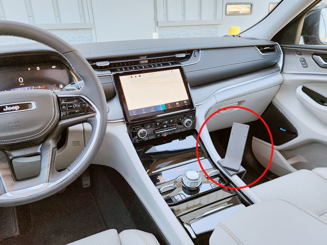 Proclip Jeep Grand Cherokee 21- Console mount